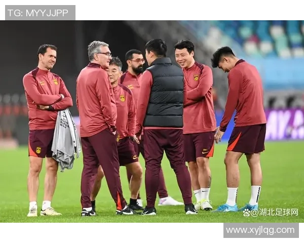 成都足球队在世界杯预选赛中的默契配合与战术分析